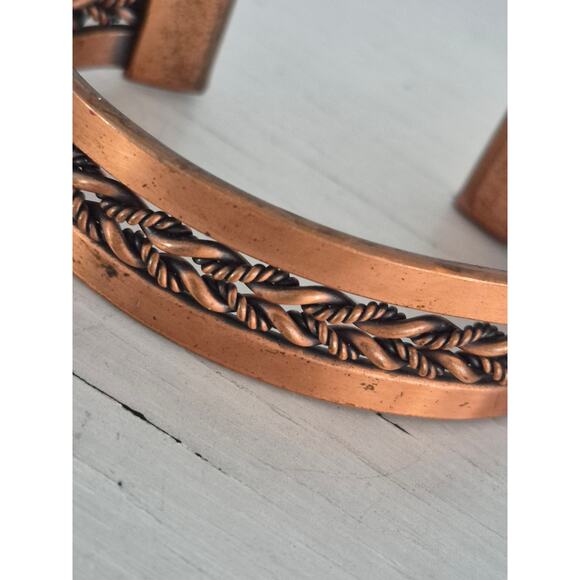 Vintage Copper Cuff Bracelet - Picture 6 of 7